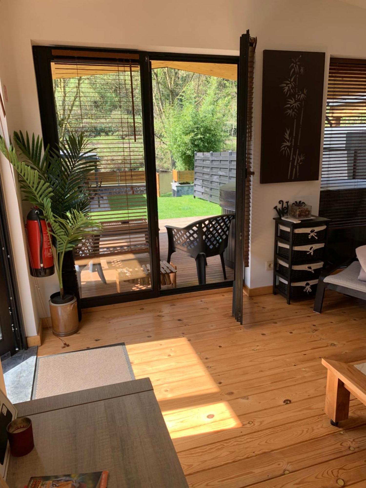 Comblain-au-Pont Riviera Cottage מראה חיצוני תמונה